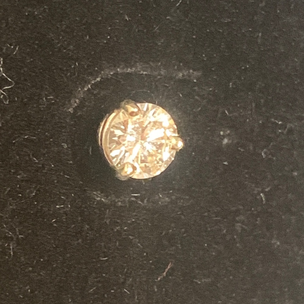 14k White Gold Diamond Earrings